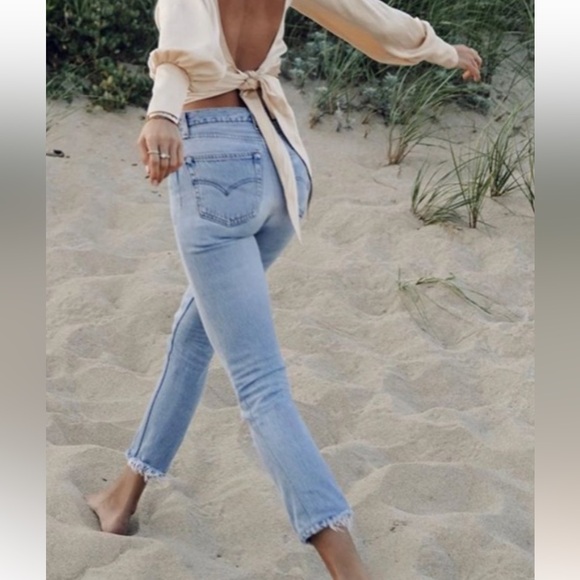 🖤🍬NWT RE/DONE X LEVI’S HIGH RISE ANKLE CROP JEANS DISTRESSED LIGHTWASH SIZE 24 - Picture 17 of 17